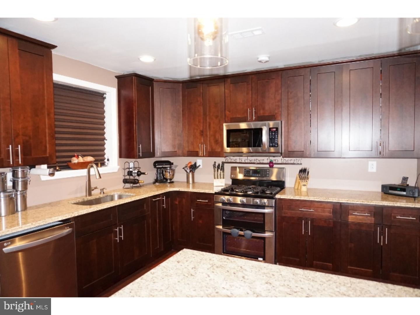 9222 Wesleyan Road Philadelphia, PA 19114 - Photo 8 of 22 Kitchen