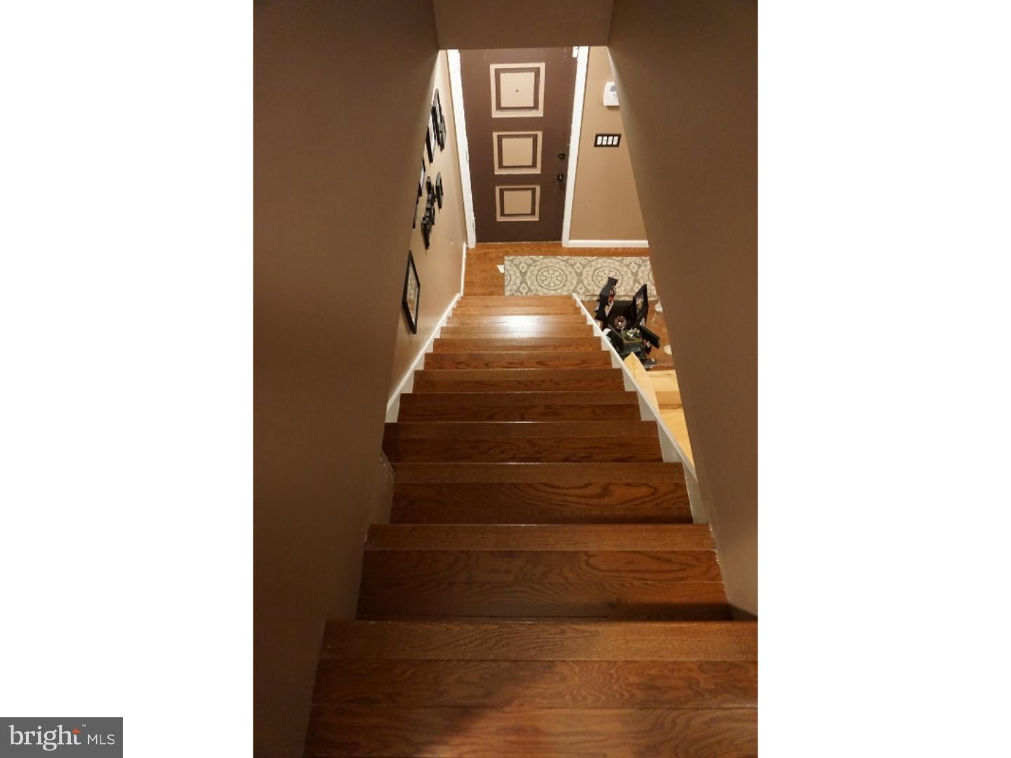 9222 Wesleyan Road Philadelphia, PA 19114 - Photo 10 of 22 Gallery Image 10
