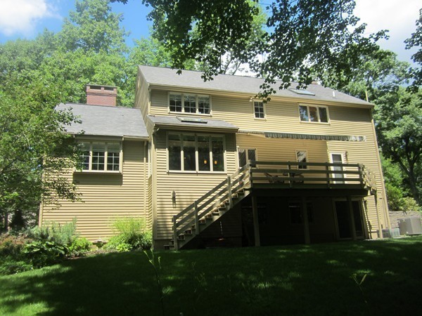 286 Sargent Road Boxborough, MA 01719 - Photo 2 of 29 a view of a house with a garden