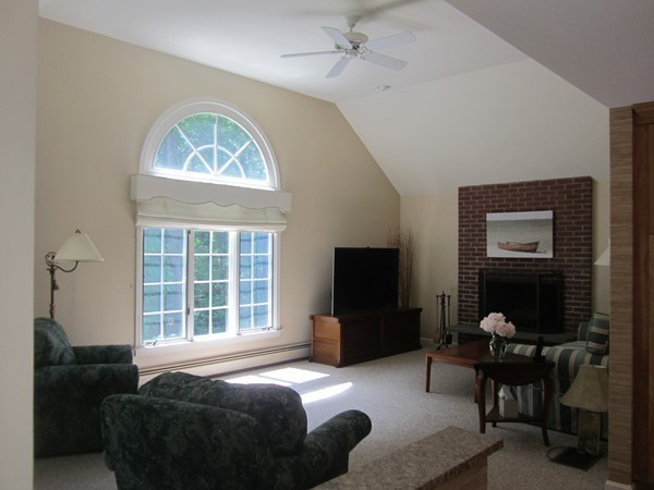 286 Sargent Road Boxborough, MA 01719 - Photo 8 of 29 a bedroom with furniture and a window