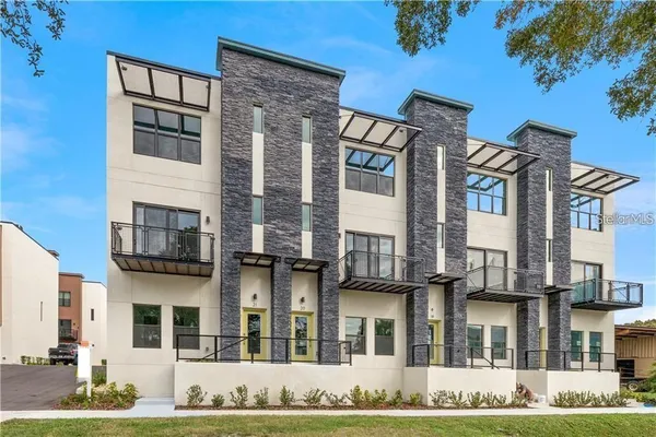 $3,800 | 4810 West McElroy Avenue, Unit 21, Tampa, FL 33611