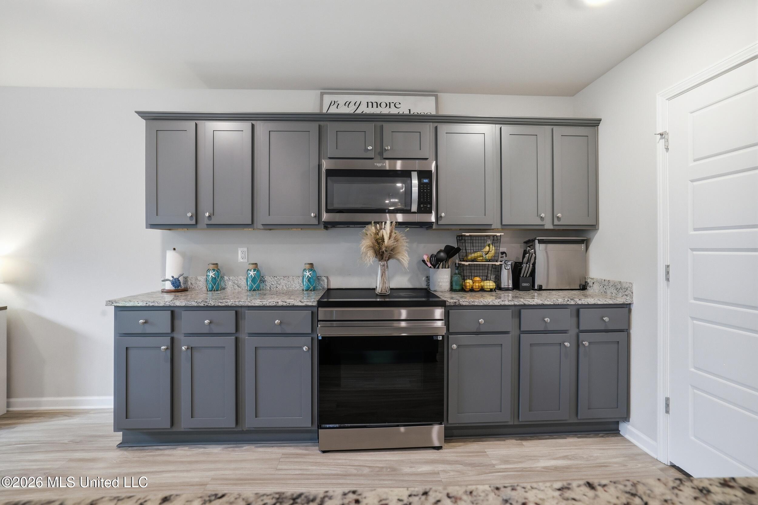 8257 Curry Road Biloxi, MS 39532 - Photo 23 of 49 R6__0981