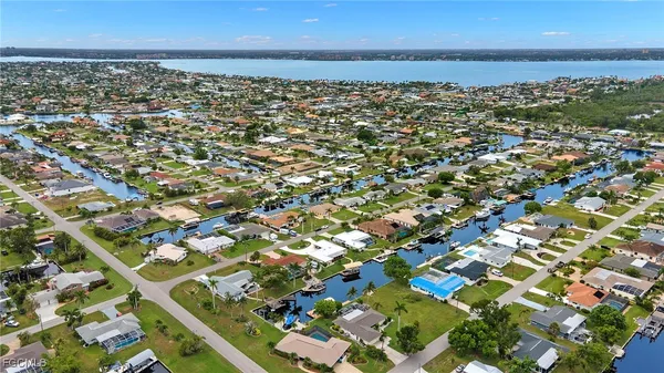 $4,899 | 5240 Southwest 2nd Place, Cape Coral, FL 33914