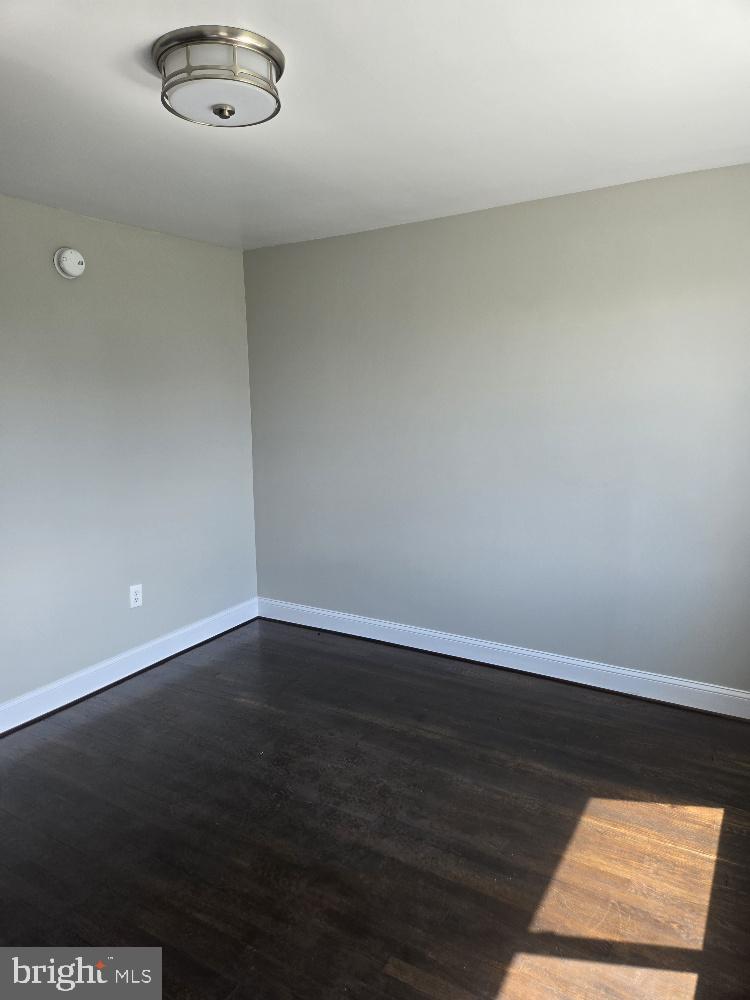 8120 Kavanagh Road Baltimore, MD 21222 - Photo 16 of 22