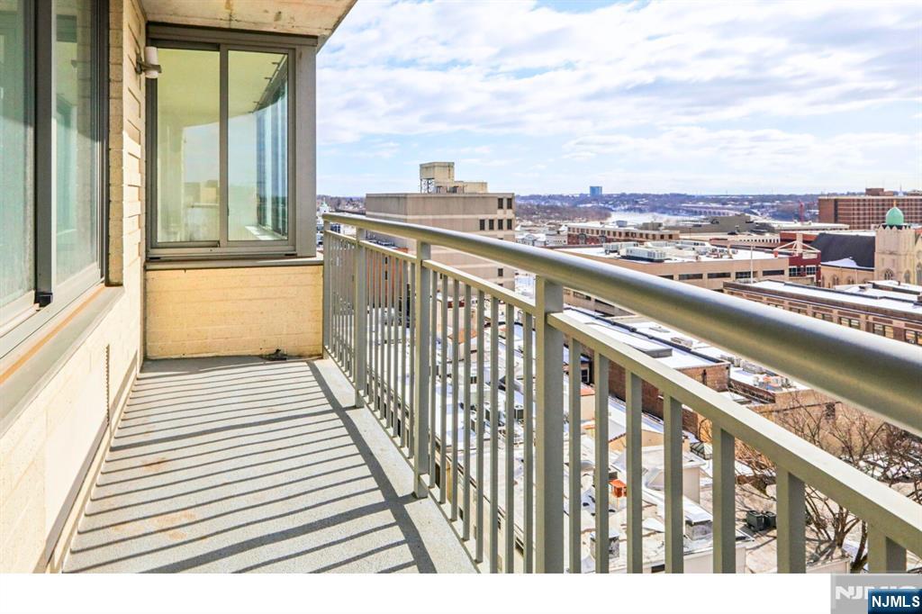 1 Spring Street, Unit 1004 New Brunswick, NJ 08901 - Photo 18 of 26 a picture of city view