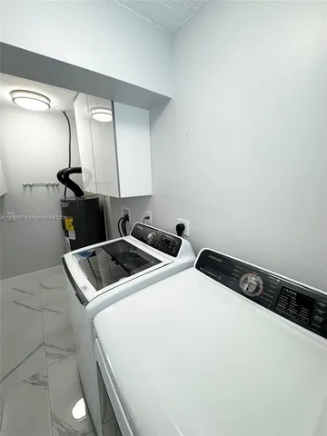 a close view of sink and tap