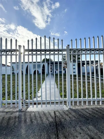 a view of a large building