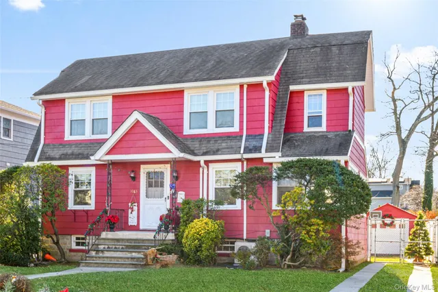 $6,000 | 1083 Hunter Avenue, Pelham, NY 10803