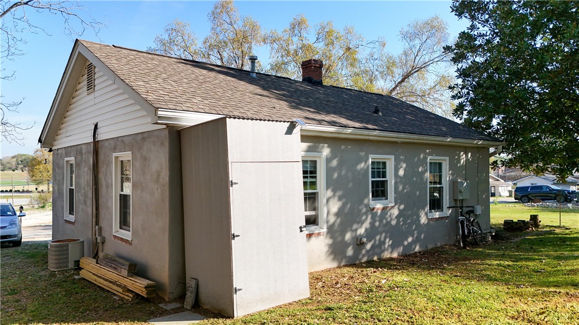 302 Bryant Street Central, SC 29630 - Photo 4 of 18