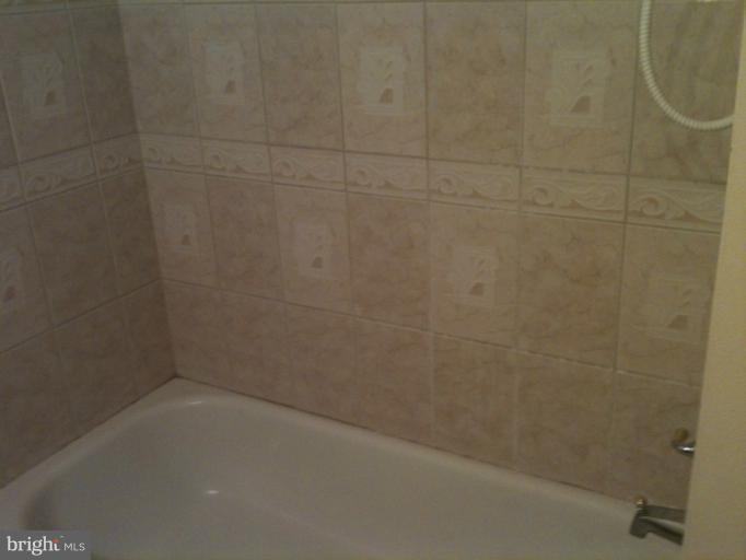 9506 Utica Place Springdale, MD 20721 - Photo 17 of 23 Bath