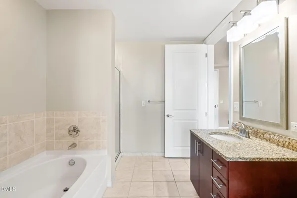 $399,999 | 301 Fayetteville Street, Unit 3305, Raleigh, NC 27601
