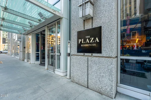 $399,999 | 301 Fayetteville Street, Unit 3305, Raleigh, NC 27601