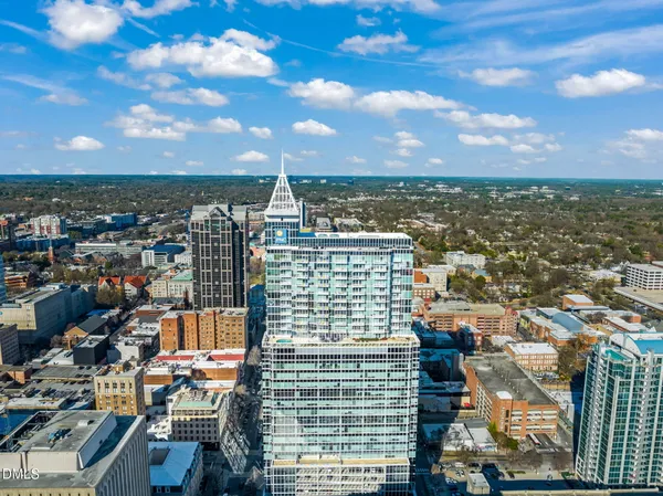 $399,999 | 301 Fayetteville Street, Unit 3305, Raleigh, NC 27601