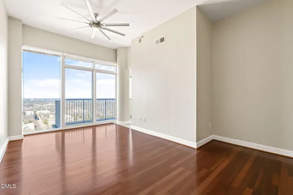 $399,999 | 301 Fayetteville Street, Unit 3305, Raleigh, NC 27601