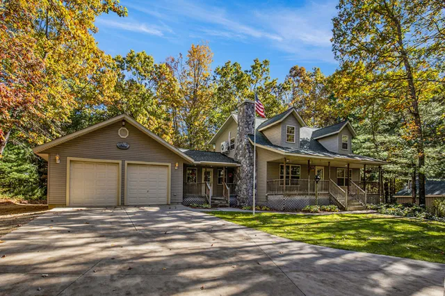 $599,900 | 3087 38th Street, Hamilton, MI 49419