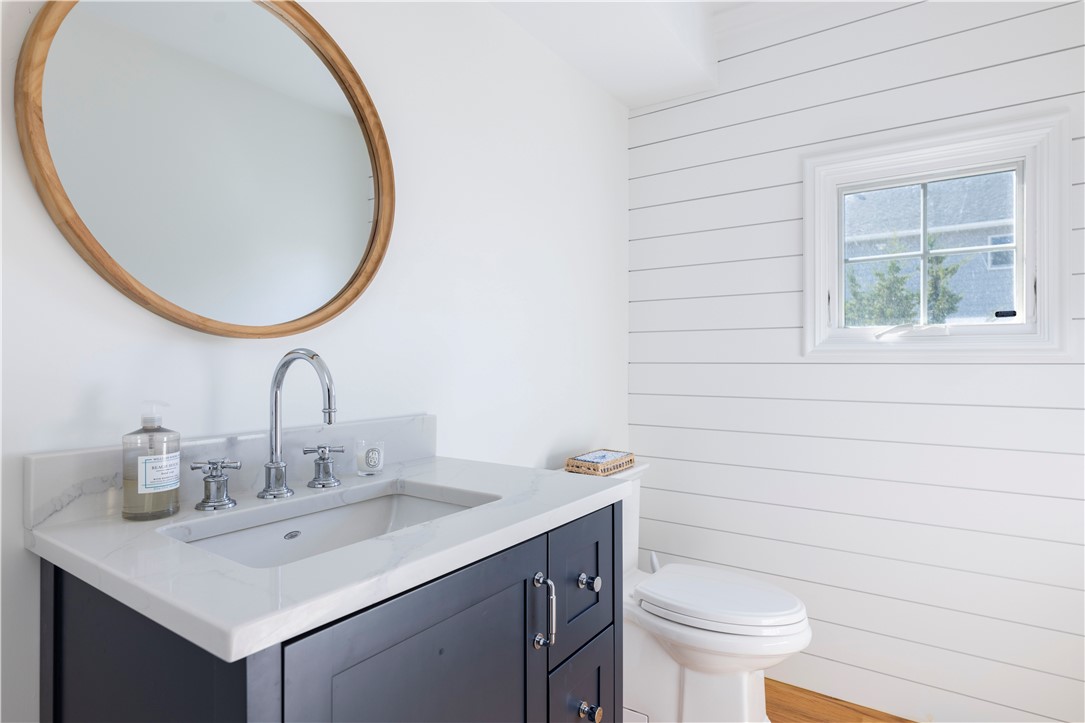 808 West Beach Road Charlestown, RI 02813 - Photo 19 of 44