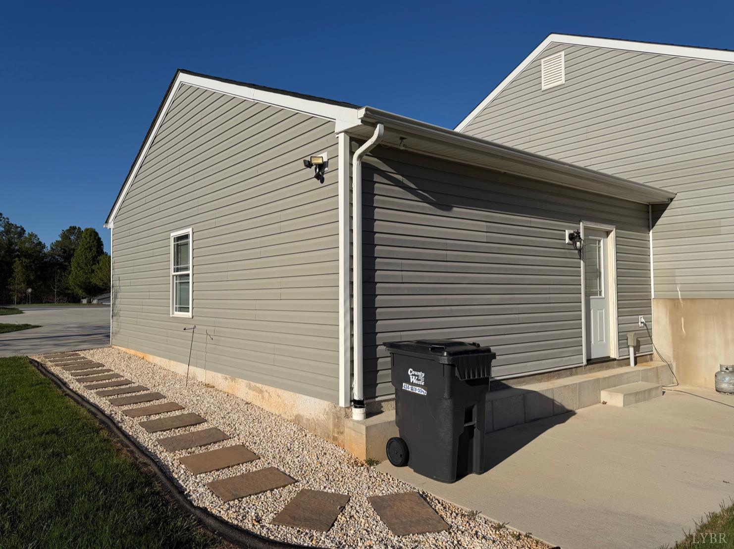271 Pleasant Ridge Drive Madison Heights, VA 24572 - Photo 44 of 52 a front view of a house with windows