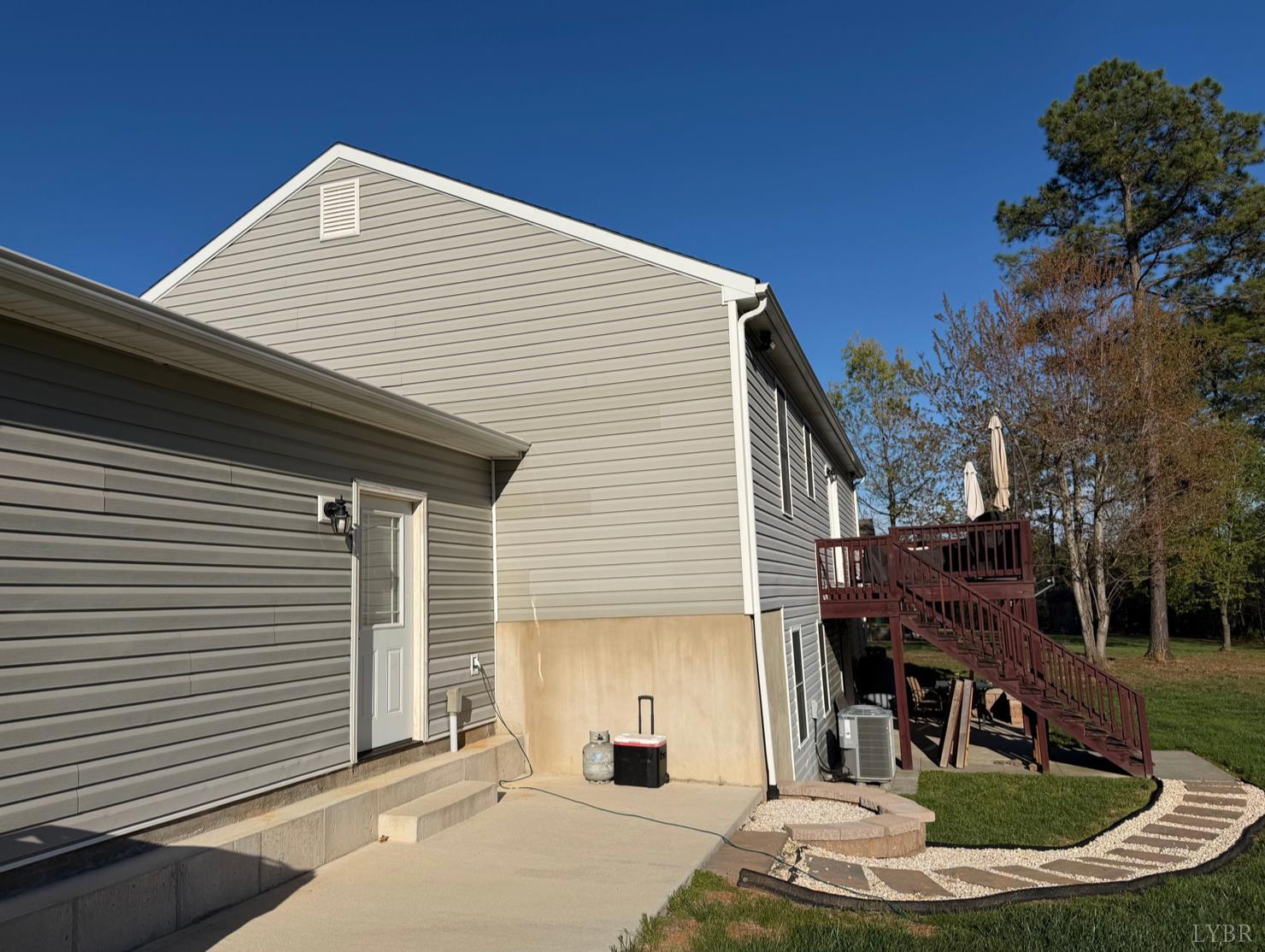 271 Pleasant Ridge Drive Madison Heights, VA 24572 - Photo 45 of 52 a front view of house