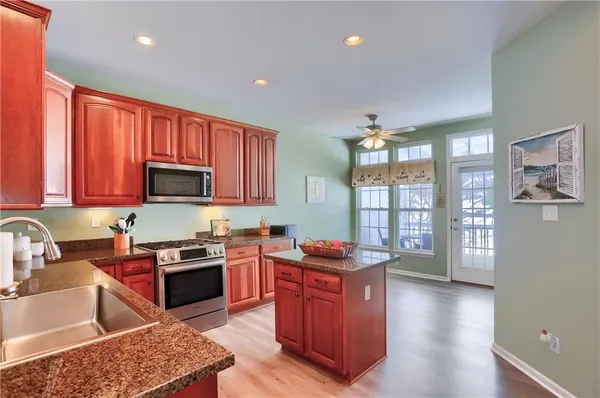 $425,000 | 2030 Stillwater Lane, McDonald, PA 15057