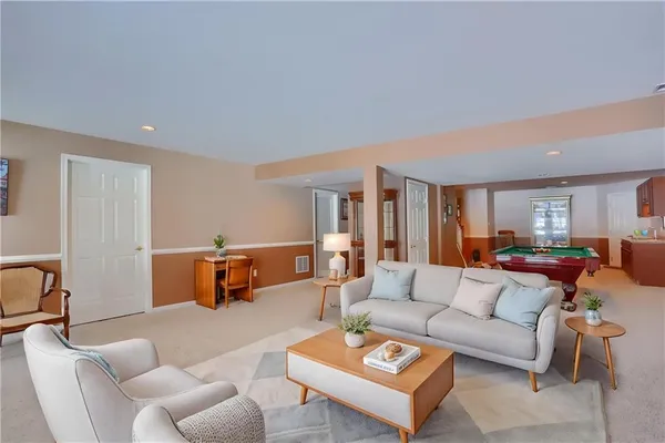 $425,000 | 2030 Stillwater Lane, McDonald, PA 15057