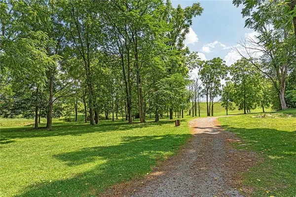 $425,000 | 2030 Stillwater Lane, McDonald, PA 15057