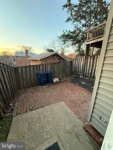 $3,800 | 45 Fendall Avenue, Alexandria, VA 22304