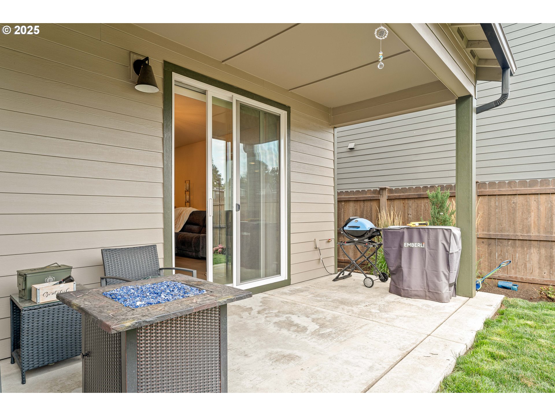 20211 Glen Vista Road Bend, OR 97703 - Photo 32 of 32 a house view with a outdoor space
