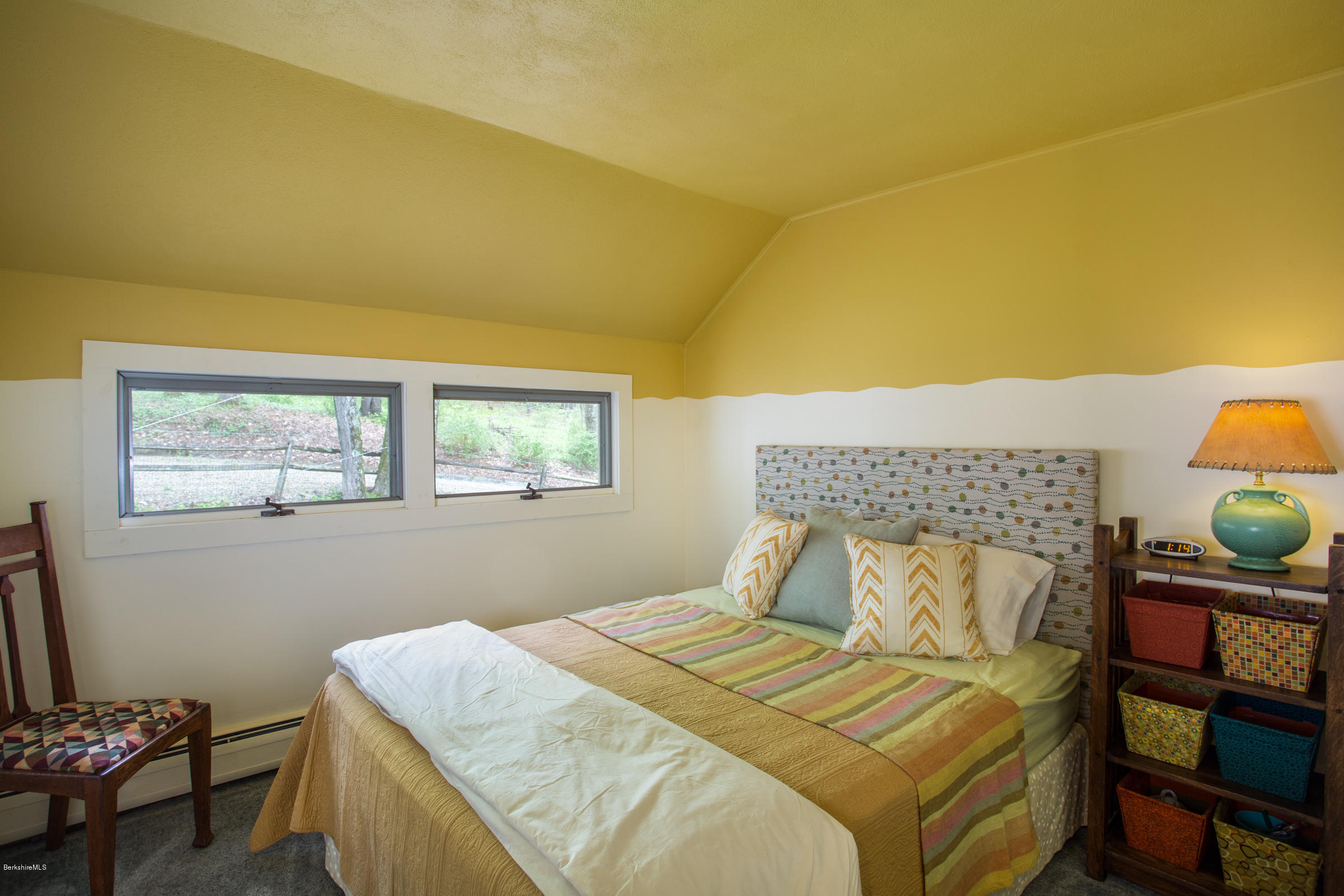 276 South Undermountain Road Sheffield, MA 01257 - Photo 13 of 29 276-Undermountain-113