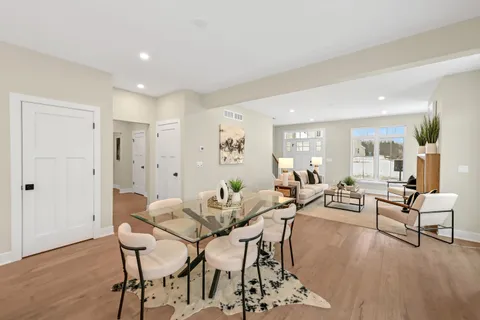 $865,000 | 496 Bastle Wynd Port, Unit 9, Port Washington, WI 53074