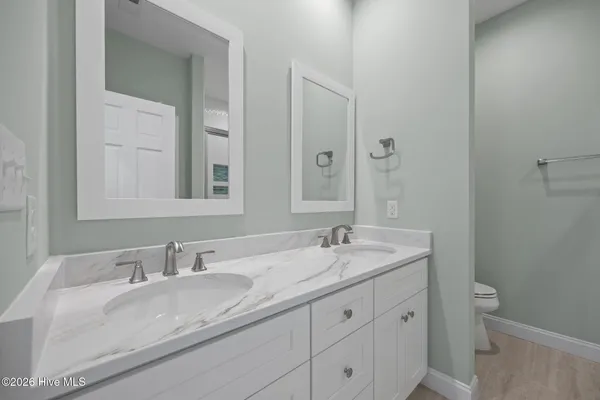 $917,000 | 7407 Archers Creek Court, Emerald Isle, NC 28594