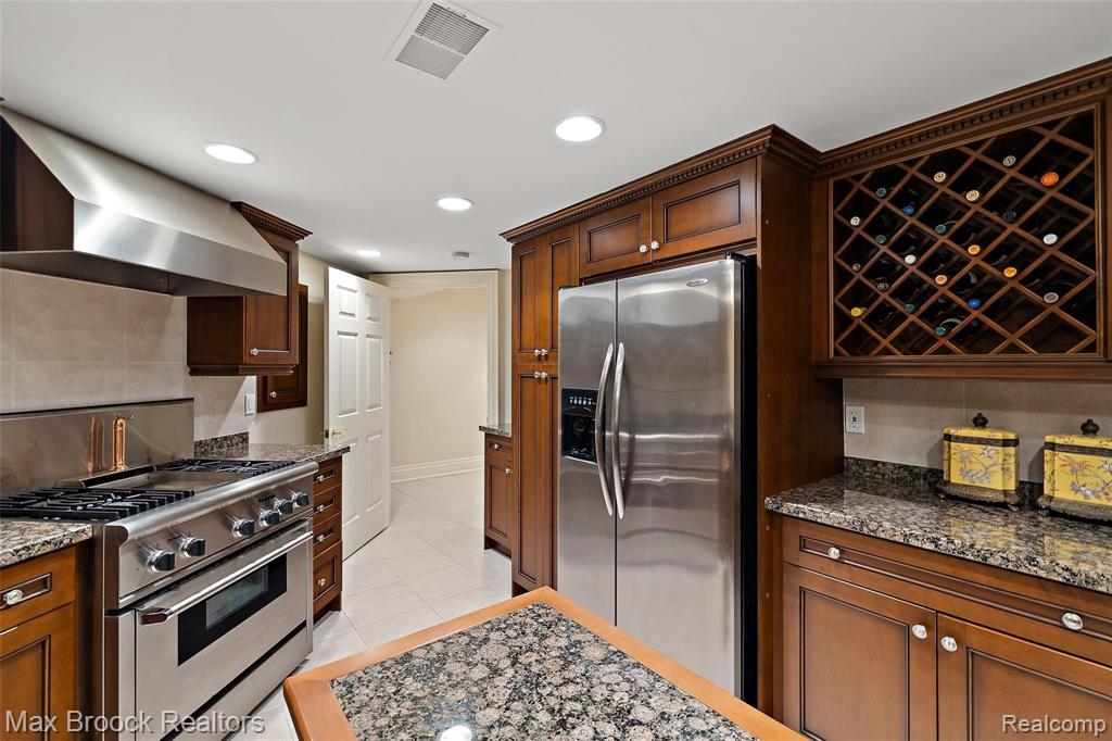 28501 West 14 Mile Road Farmington Hills, MI 48334 - Photo 55 of 67