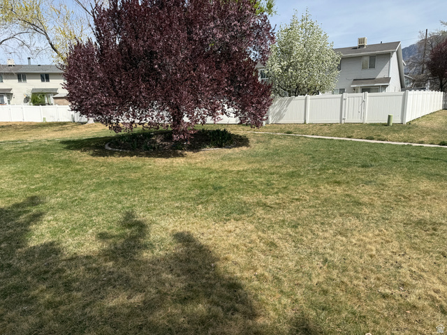 747 Hanover Drive Orem, UT 84058 - Photo 25 of 30 View of yard