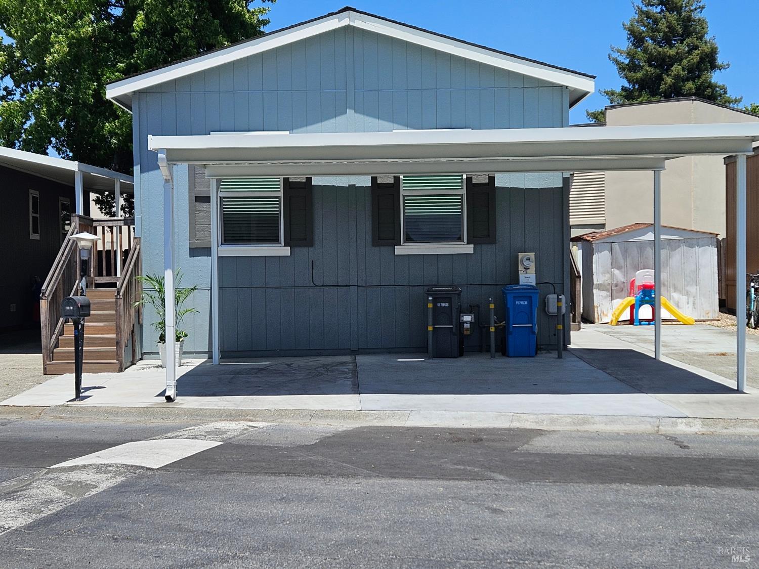 3142 Loretta Way, Unit 27 Santa Rosa, CA 95403 - Photo 2 of 21