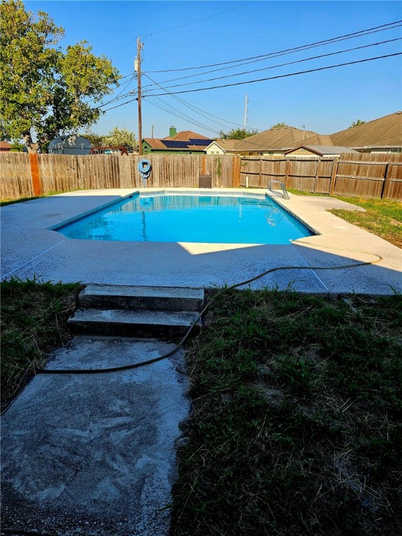 2313 Retta Drive Corpus Christi, TX 78418 - Photo 20 of 23 a view of a backyard