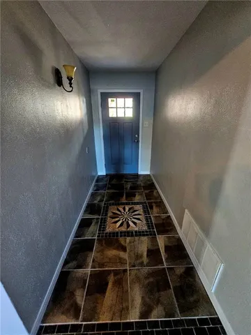 a picture of a black and white wall