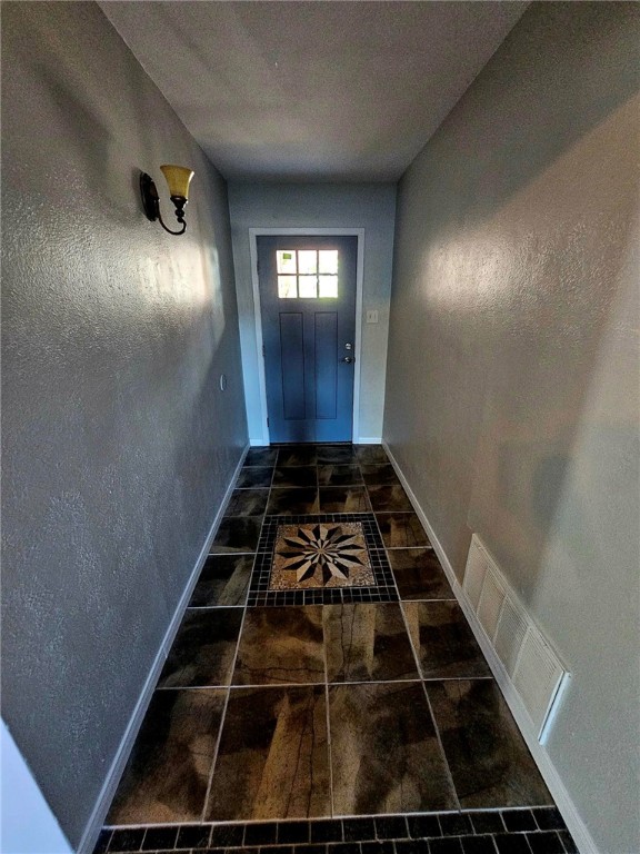 2313 Retta Drive Corpus Christi, TX 78418 - Photo 4 of 23 a picture of a black and white wall