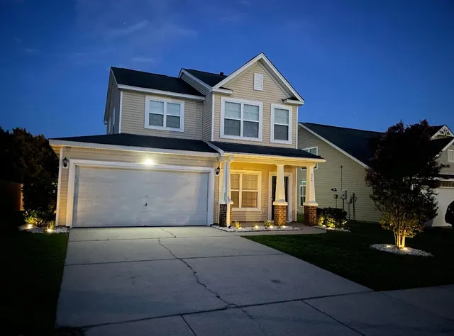 $360,000 | 326 Drayton Pl Drive, Moncks Corner, SC 29461