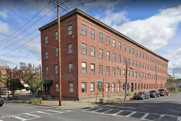 $1,300 | 883 Broadway Albany Ny 12207, Unit 4, Albany, NY 12207