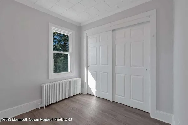 $2,500 | 7 Pollys Park Drive, Toms River, NJ 08753
