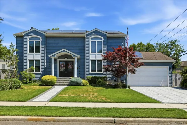 $1,799,999 | 852 Jackson Avenue, Franklin Square, NY 11010