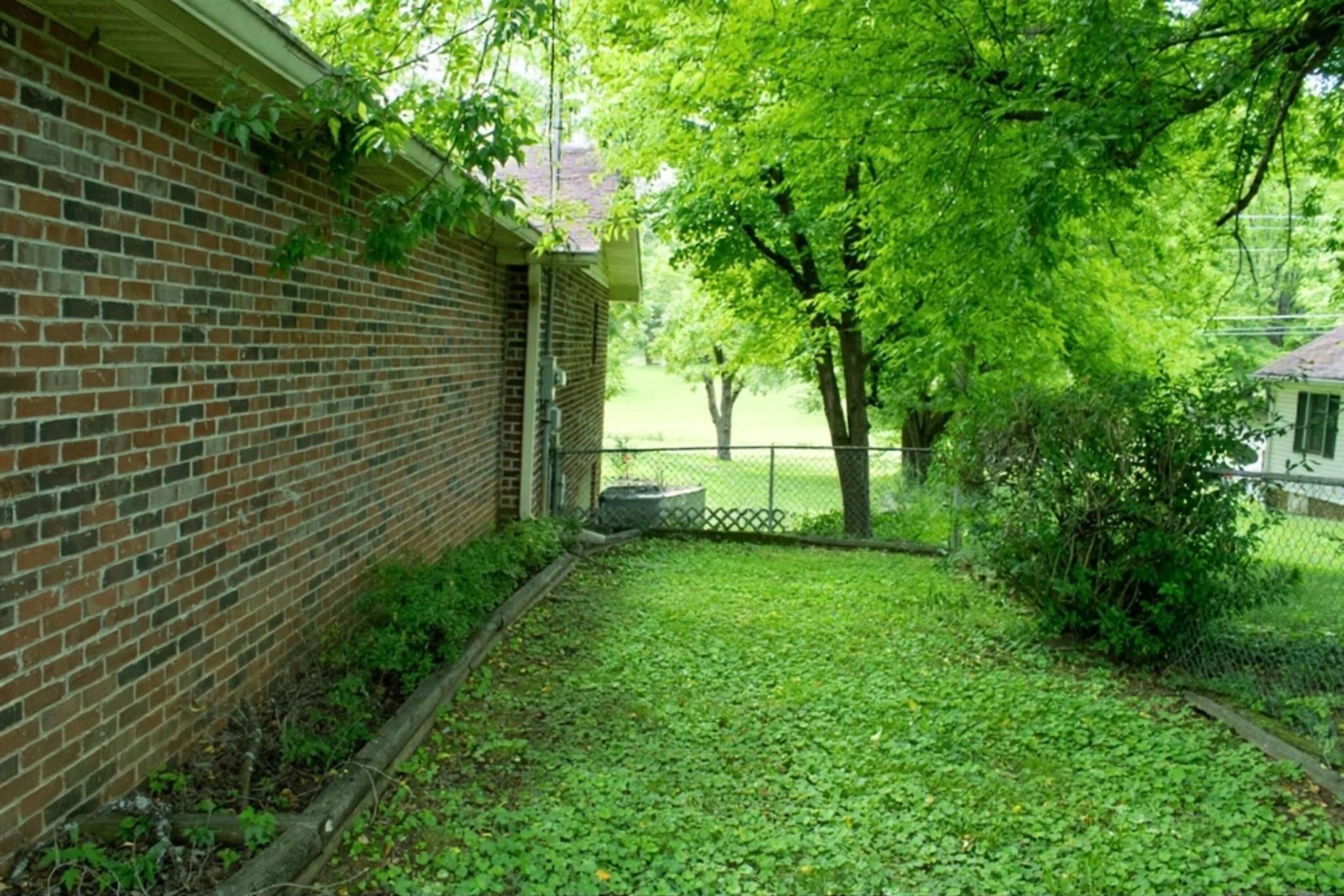 814 Cedar Springs Road Athens, TN 37303 - Photo 9 of 48