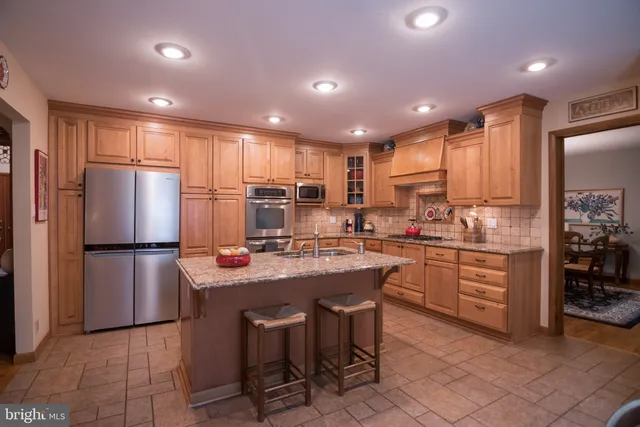 $595,000 | 5502 East Timberview Court, Wilmington, DE 19808