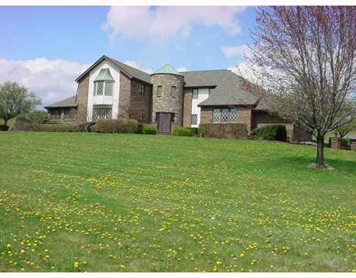 211 Bateman Road Oakdale, PA 15071 - Photo 1 of 18 Exterior Front.