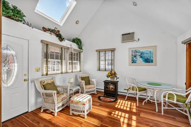 $679,000 | 37 Pinewood Avenue, Billerica, MA 01821