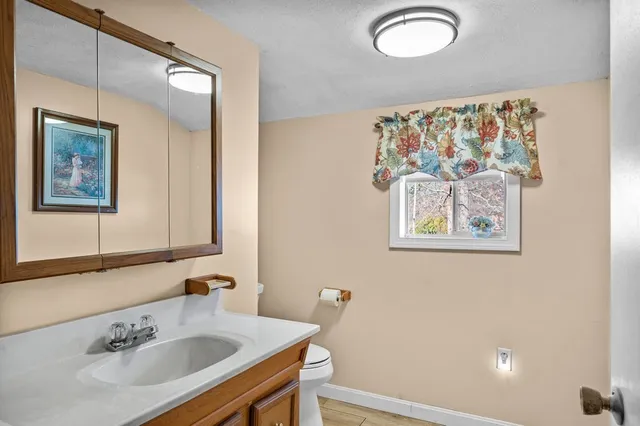 $679,000 | 37 Pinewood Avenue, Billerica, MA 01821