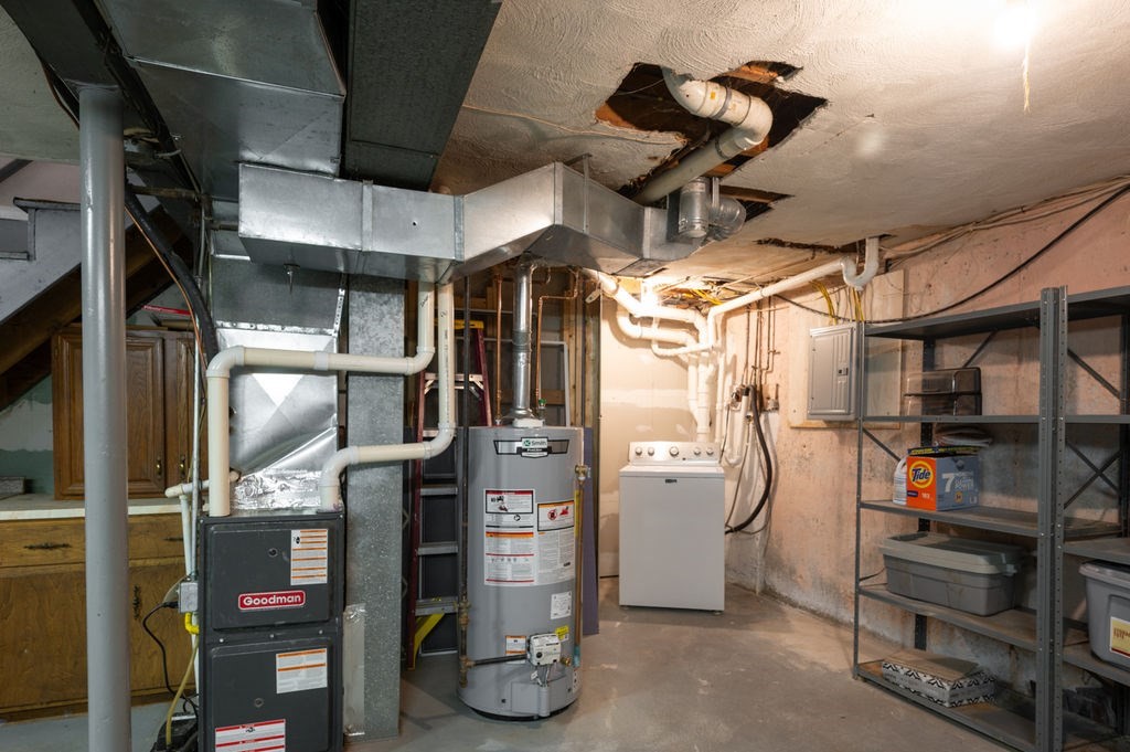 37 Pinewood Avenue Billerica, MA 01821 - Photo 37 of 39