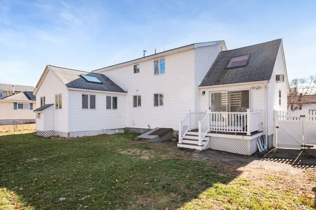 $679,000 | 37 Pinewood Avenue, Billerica, MA 01821