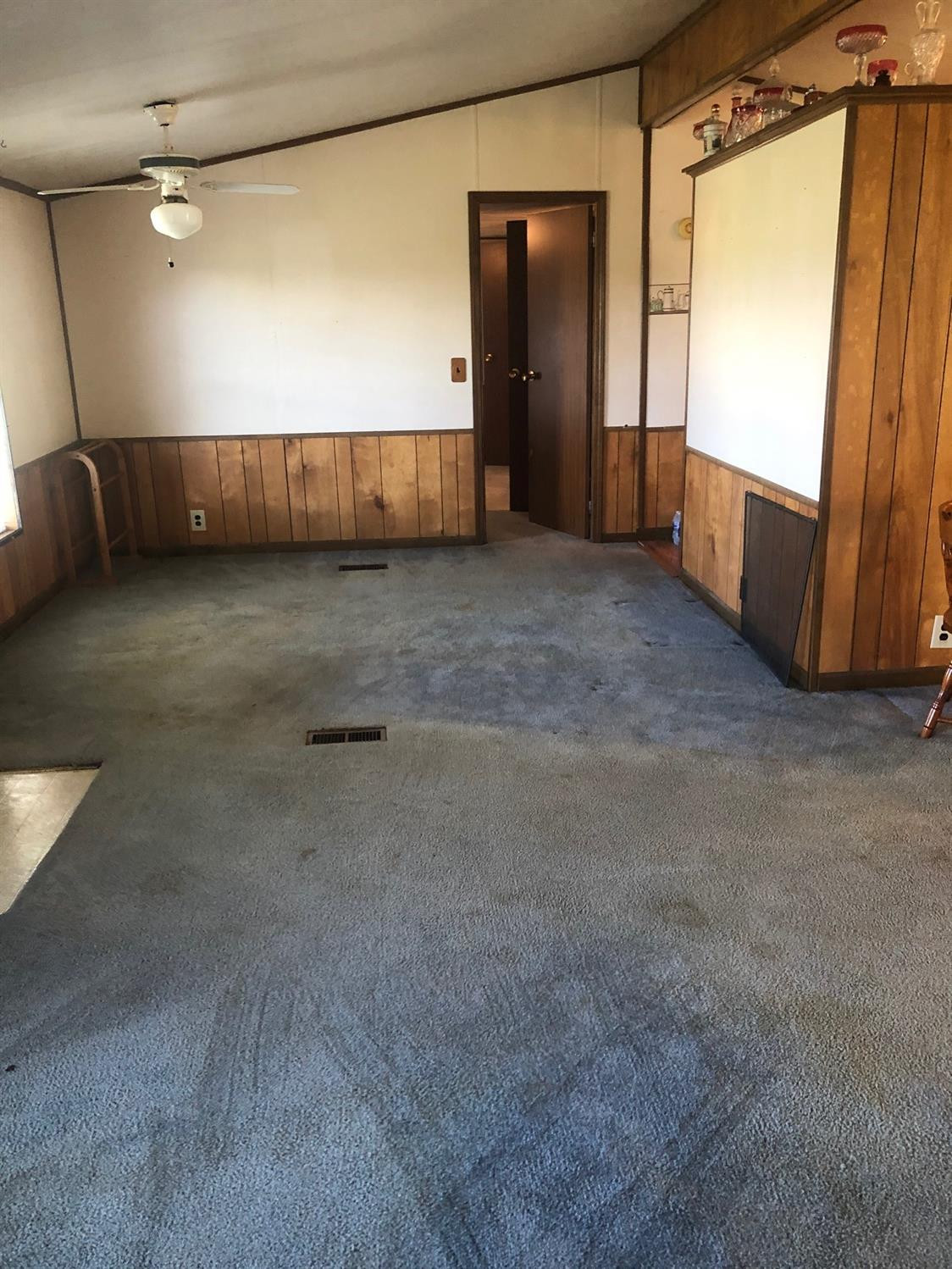 868 Levy Road Paris, KY 40361 - Photo 6 of 12 Photo 6