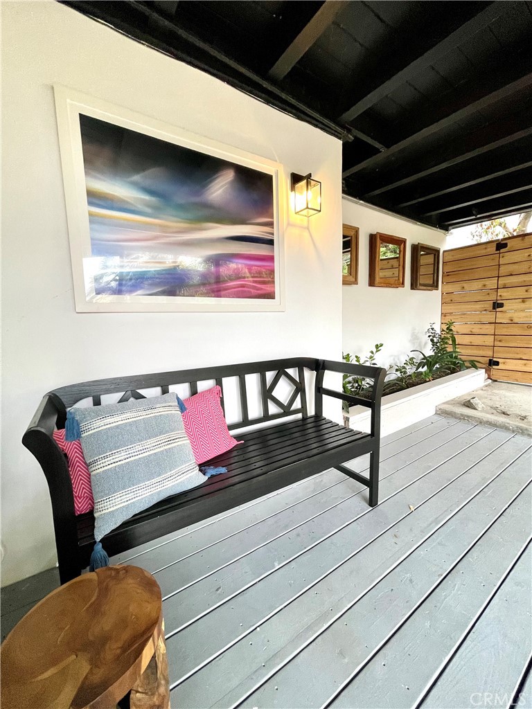 736 Griffith Place Laguna Beach, CA 92651 - Photo 4 of 31 a view of outdoor seating