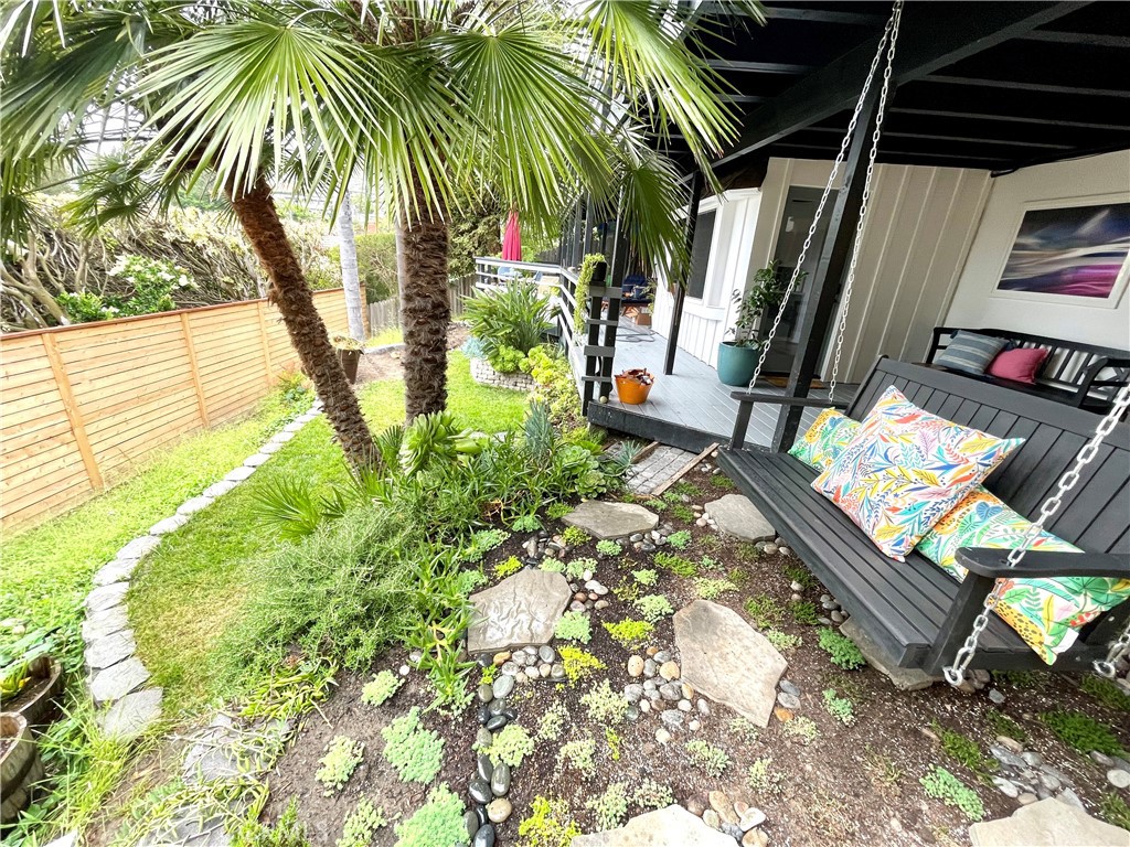 736 Griffith Place Laguna Beach, CA 92651 - Photo 5 of 31 a backyard of a house with seating space